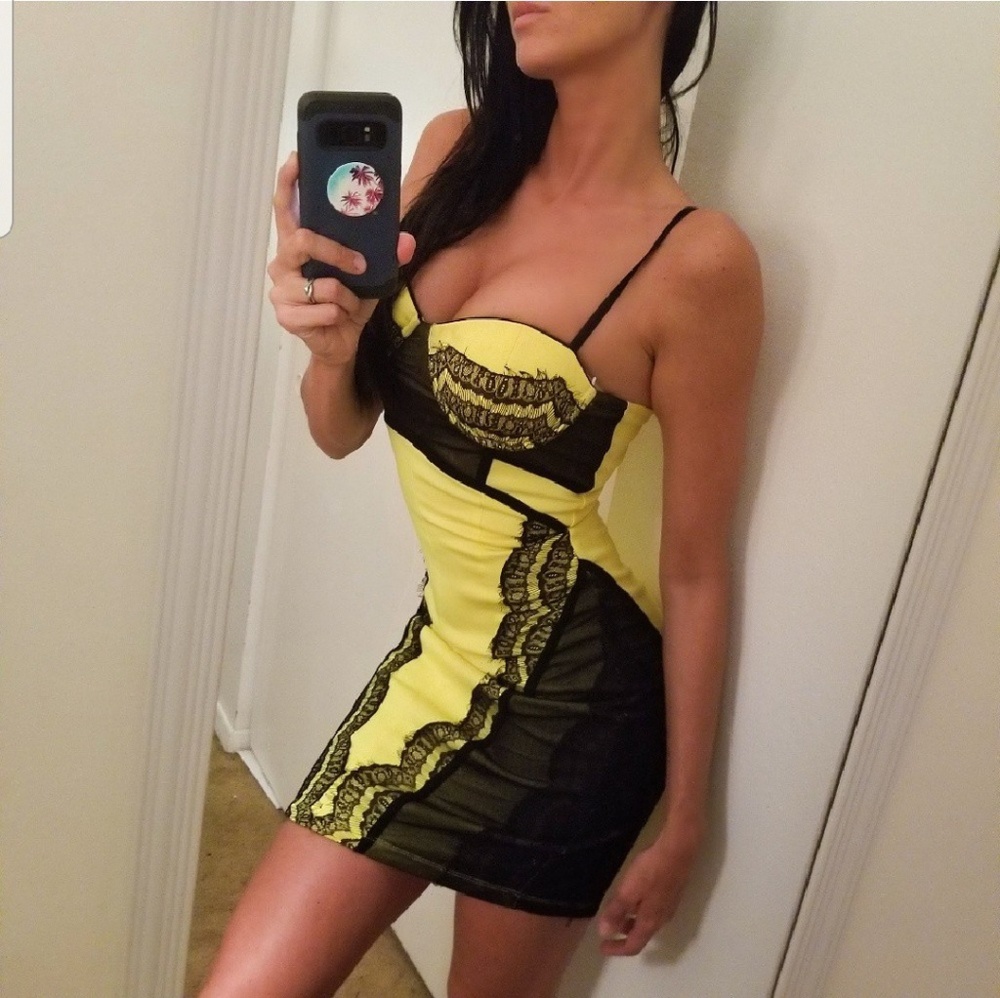 Blaque label neon yellow black lace bustier dress